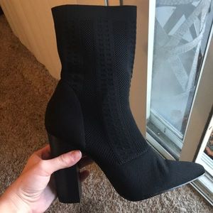 shoedazzle sock boots